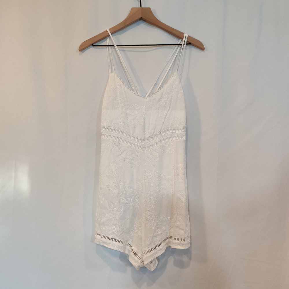 Honey Punch NWT Women White Jumpsuit